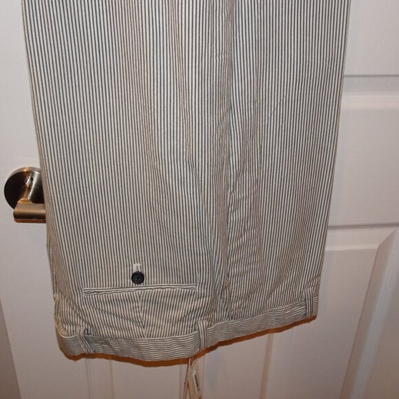 IZOD Striped Summer Pants - Picture 4 of 6